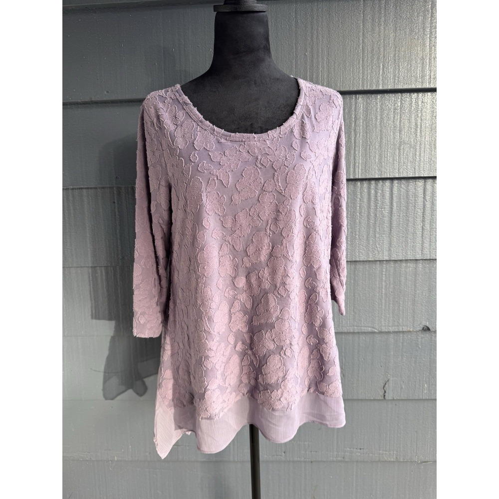 Simply Vera Vera‎ Wang Lavender 3/4 Petite Medium Blouse!